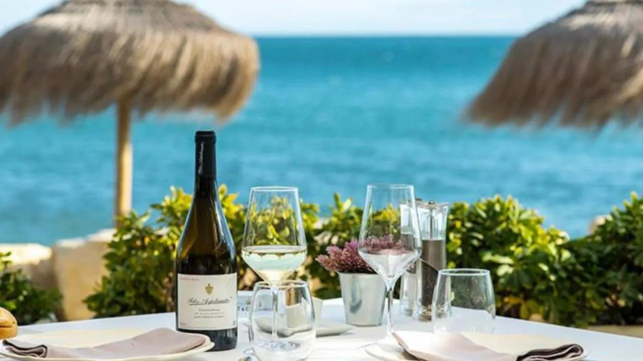 Mi Capricho 3-5 Beachfront- Apartment With Sea Views In Costa Del Sol Sitio de Calahonda 0*,  Spain